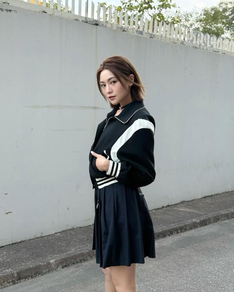 Carman Kwan 關嘉敏